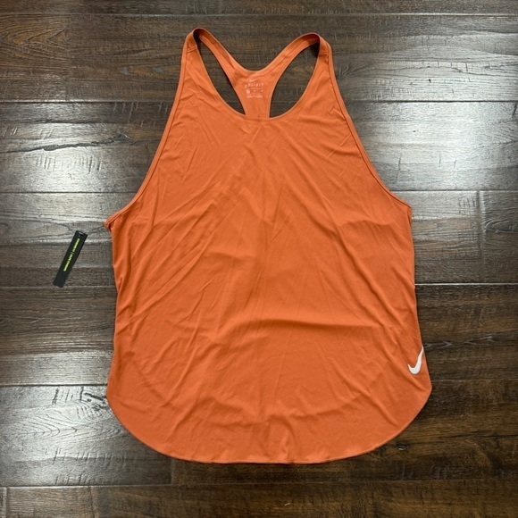 Nike Dri-Fit Sleek Standard Fit Sleeveless‎ Tank Top Size XL Women - Picture 1 of 10